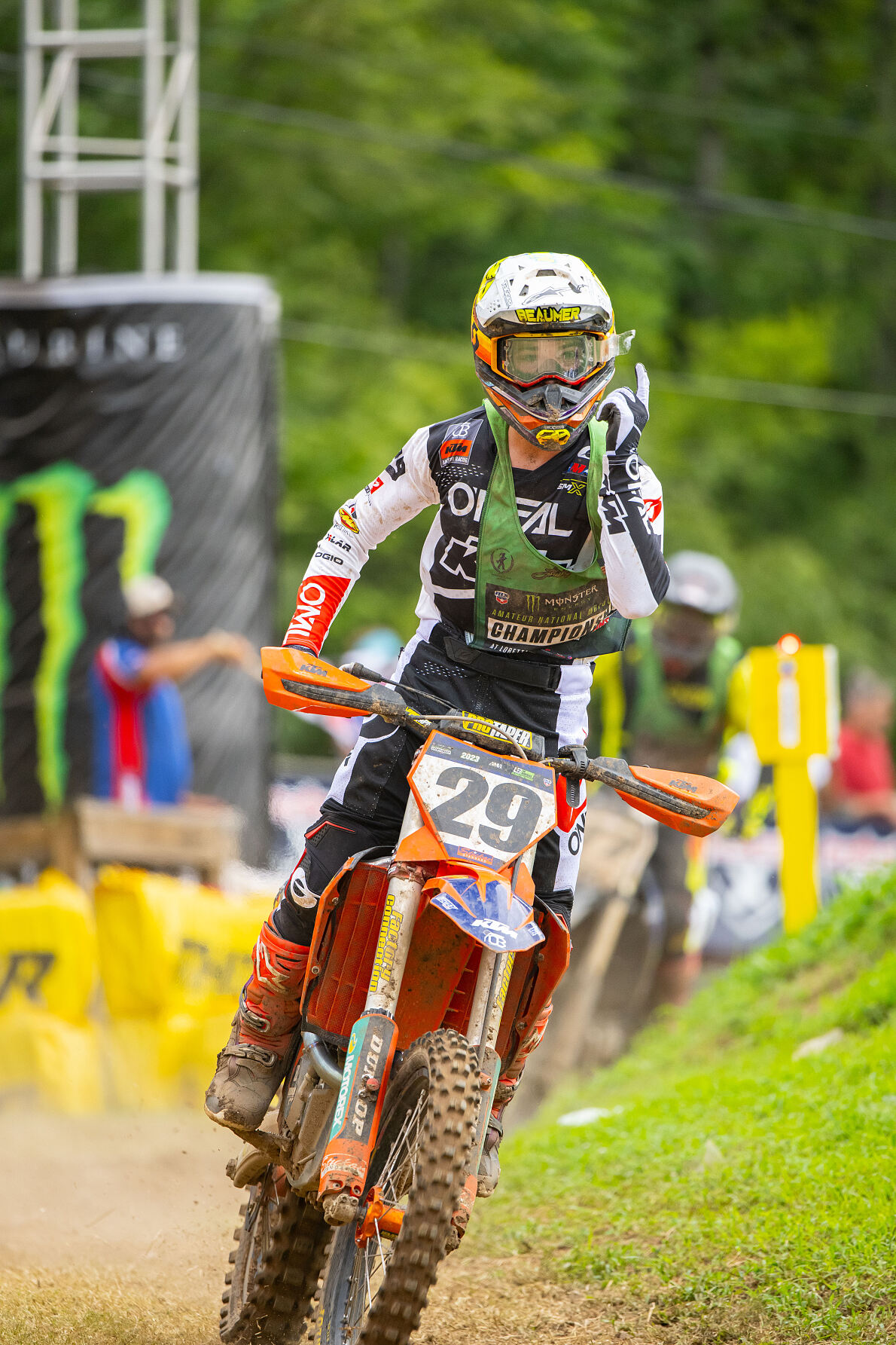 JULIEN BEAUMER 02 - KTM ORANGE BRIGADE