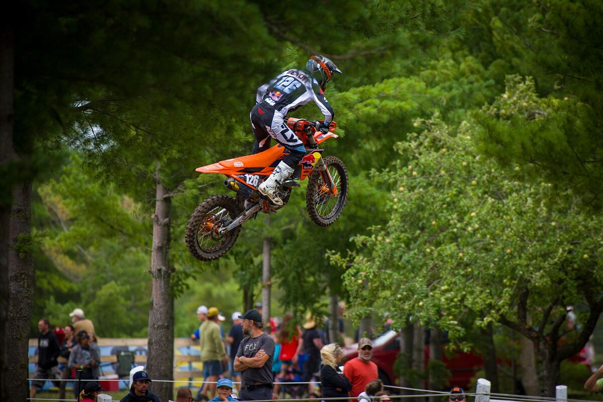 KAVEN BENOIT 02 - KTM CANADA RED BULL RACE TEAM