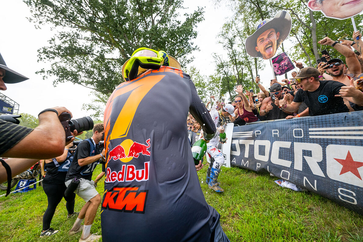 AARON PLESSINGER 04 - RED BULL KTM FACTORY RACING