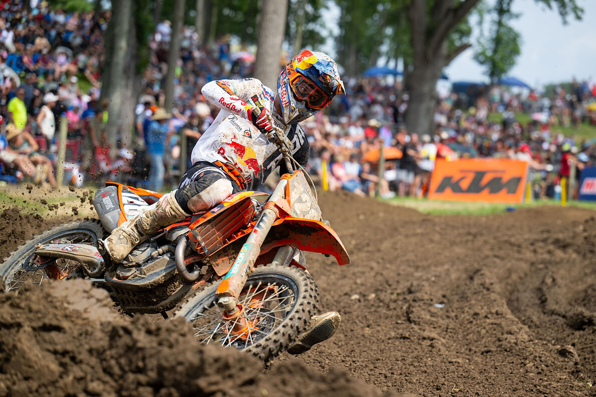 TOM VIALLE - RED BULL KTM FACTORY RACING