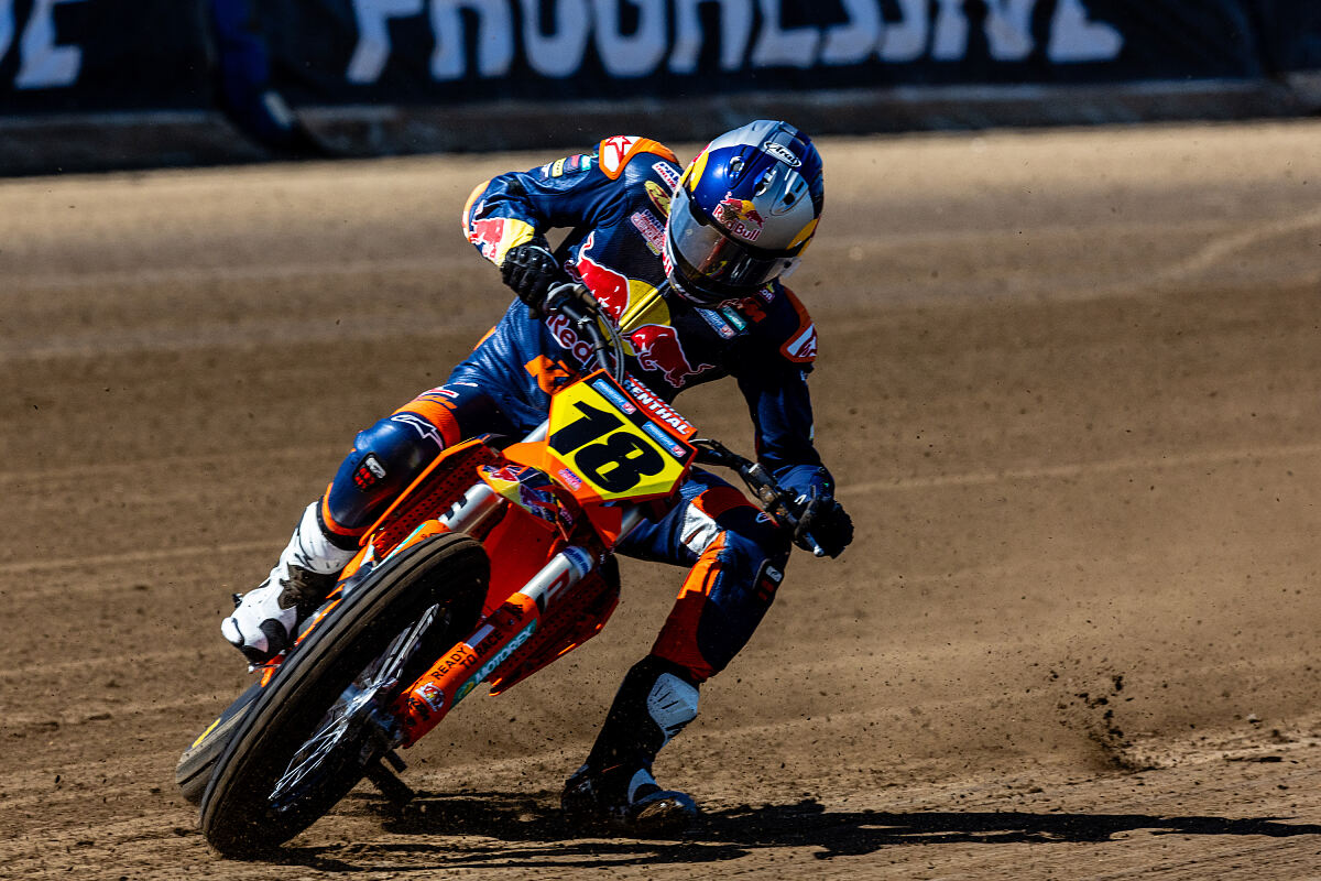 MAX WHALE - RED BULL KTM FACTORY RACING