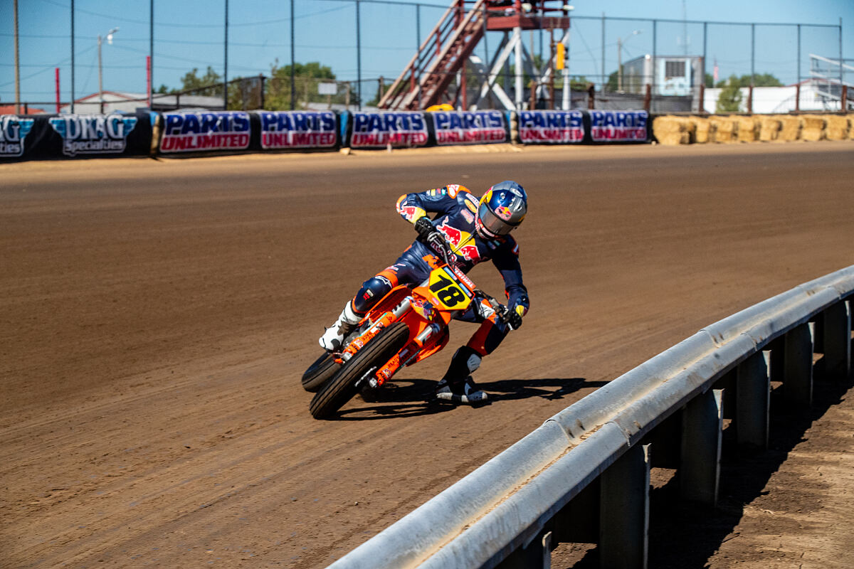 MAX WHALE 02 - RED BULL KTM FACTORY RACING