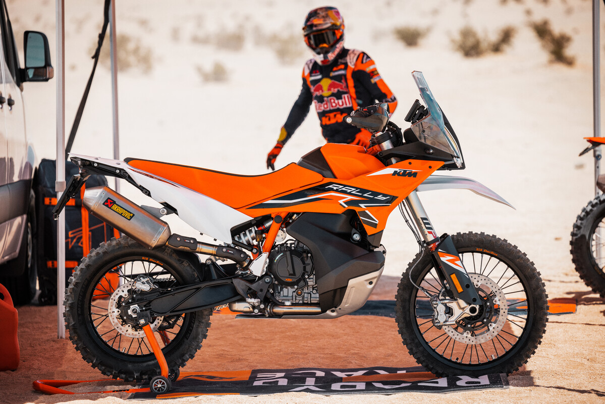 MY24 KTM 890 ADVENTURE R RALLY 08