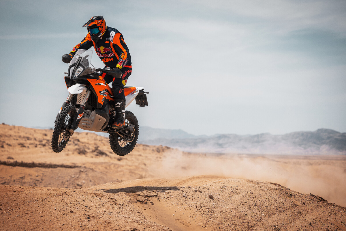 MY24 KTM 890 ADVENTURE R RALLY 06