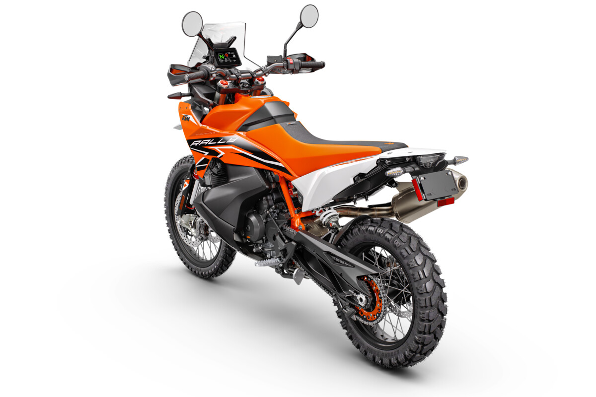534284_MY24_KTM_890_R_Rally_Adventure_US_Rear-Left_US ONLY