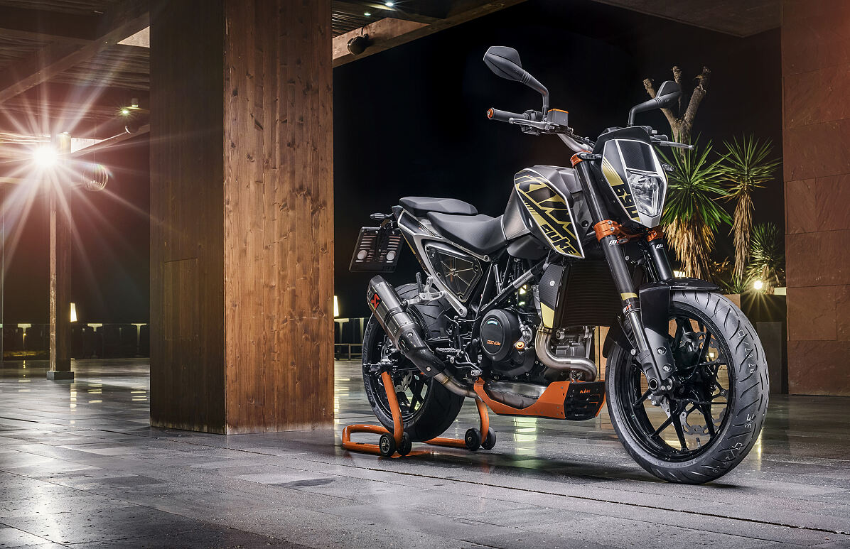 2016 KTM DUKE 690 PowerParts 