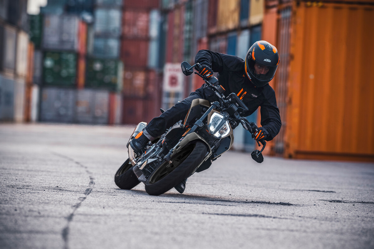 KTM 390 DUKE （オプション装着車）