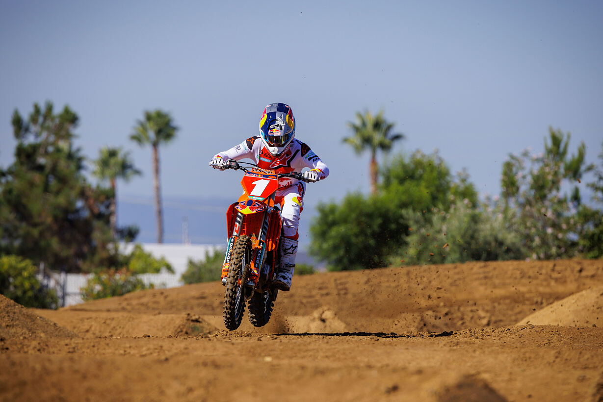 CHASE SEXTON 03 - RED BULL KTM FACTORY RACING 