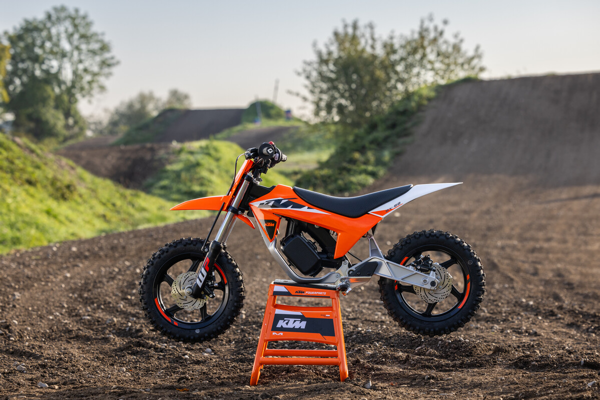 2024 KTM SX-E 2