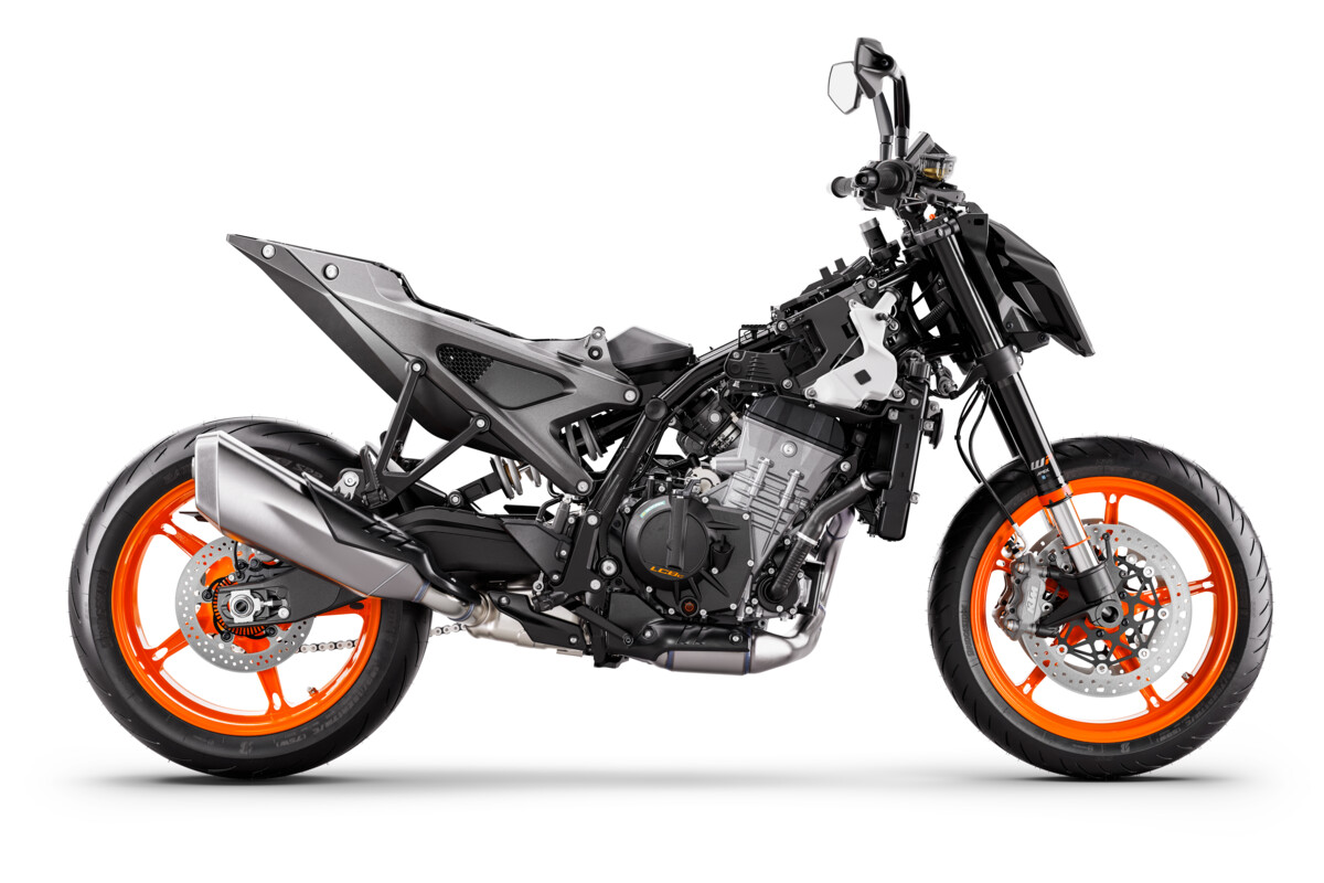 2024 KTM 990 DUKE