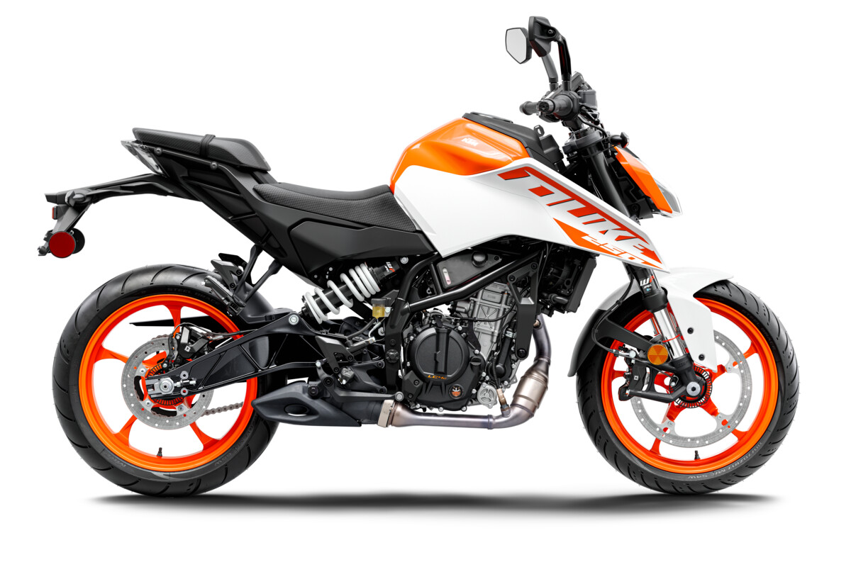 2024 KTM DUKE range