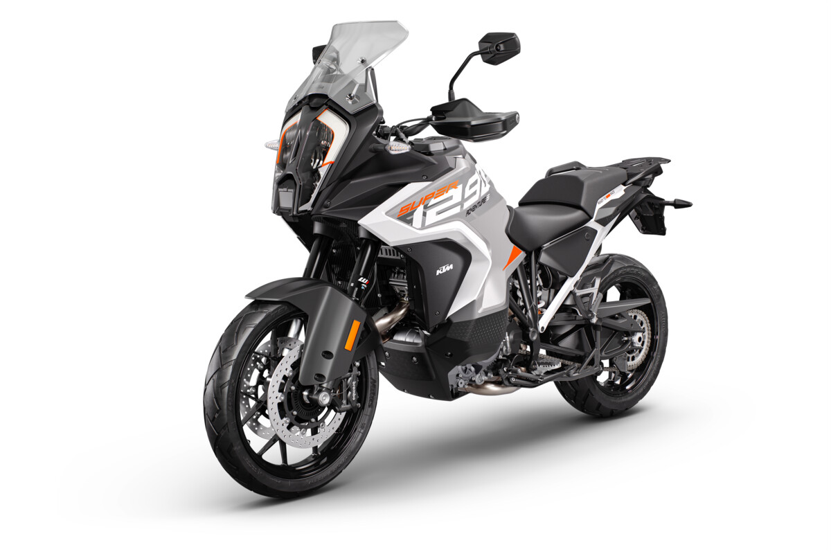 2024 KTM 1290 SUPER ADVENTURE Range