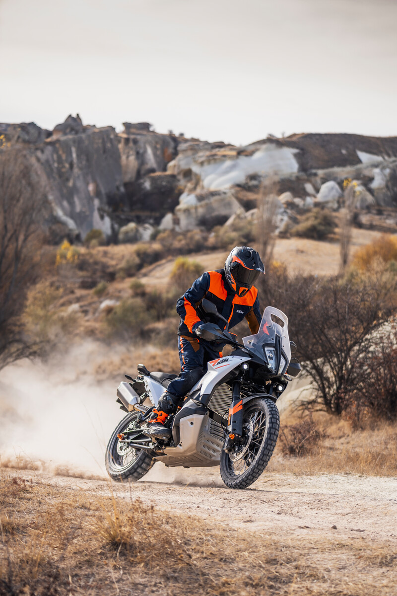 2024 KTM 790 ADVENTURE