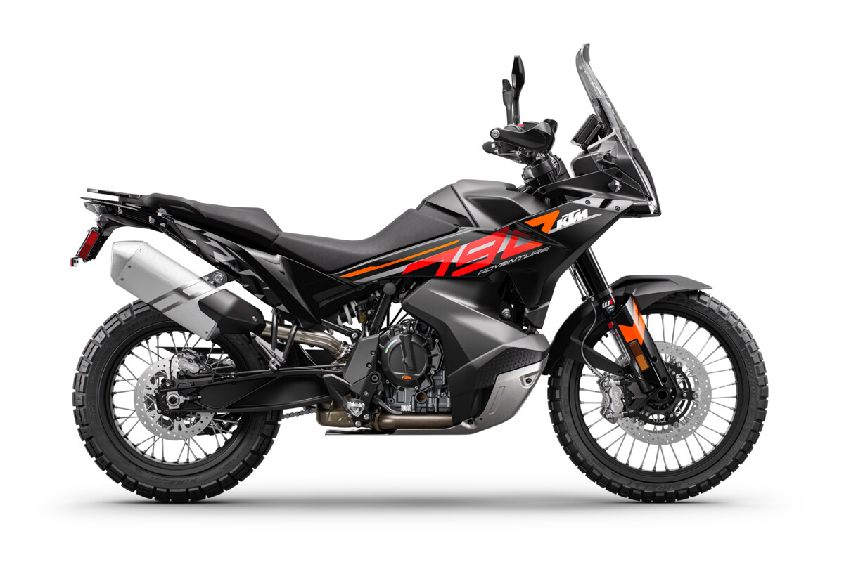 2024 KTM 790 ADVENTURE