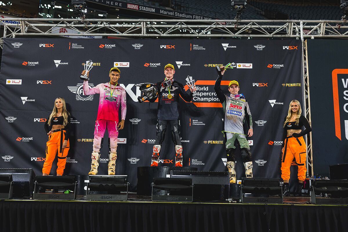 NATHAN CRAWFORD SX2 SERIES PODIUM