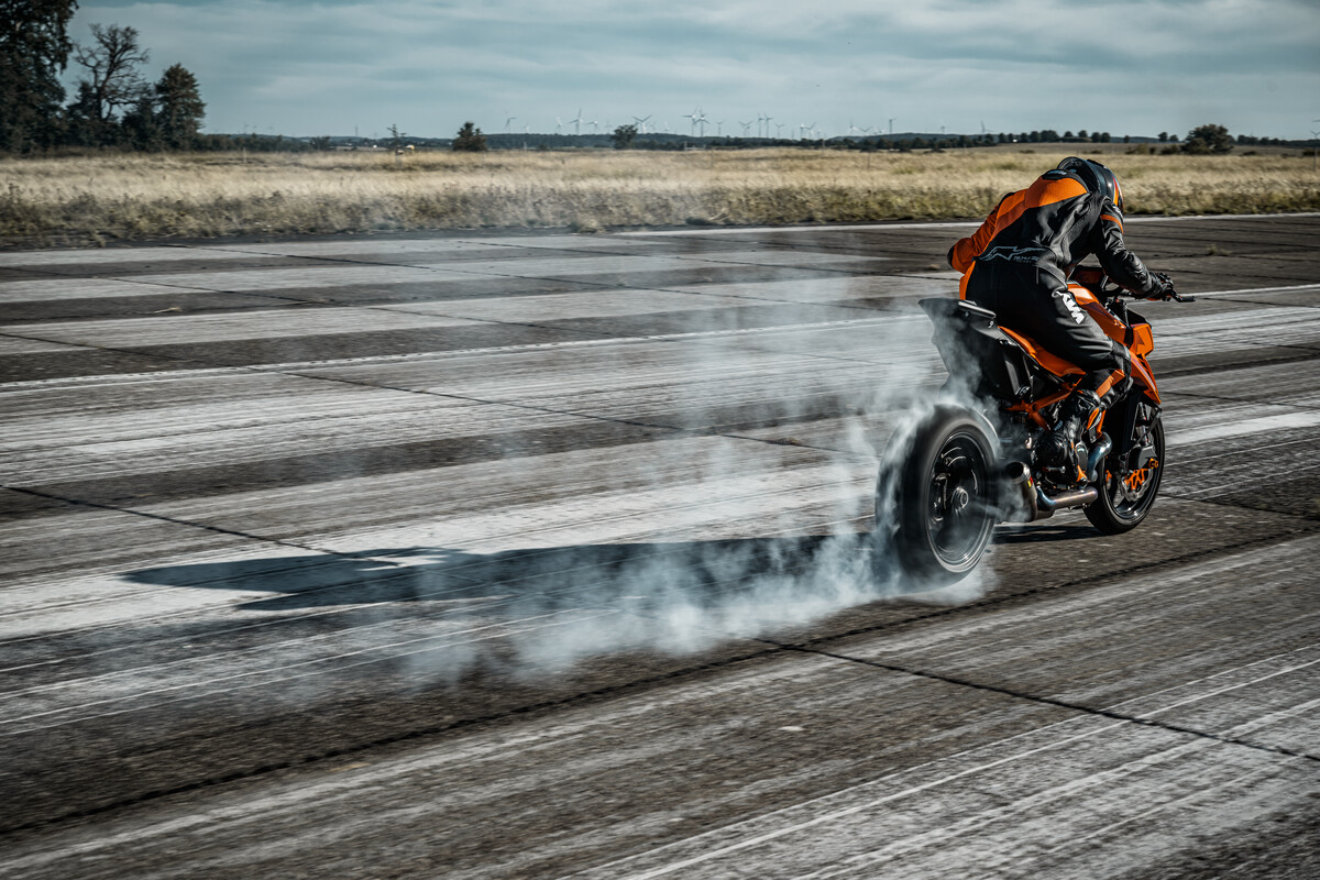 2024 KTM 1390 SUPERDUKE R EVO
