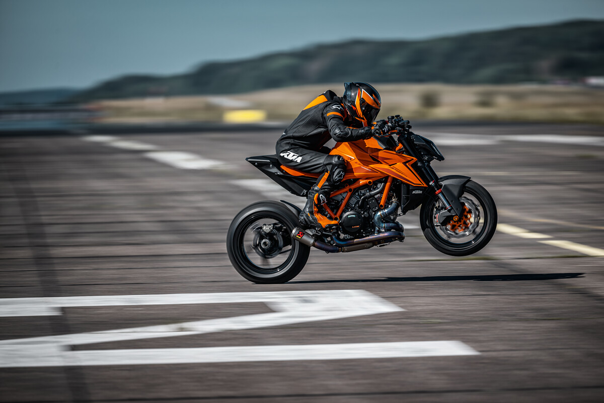 2024 KTM 1390 SUPERDUKE R EVO