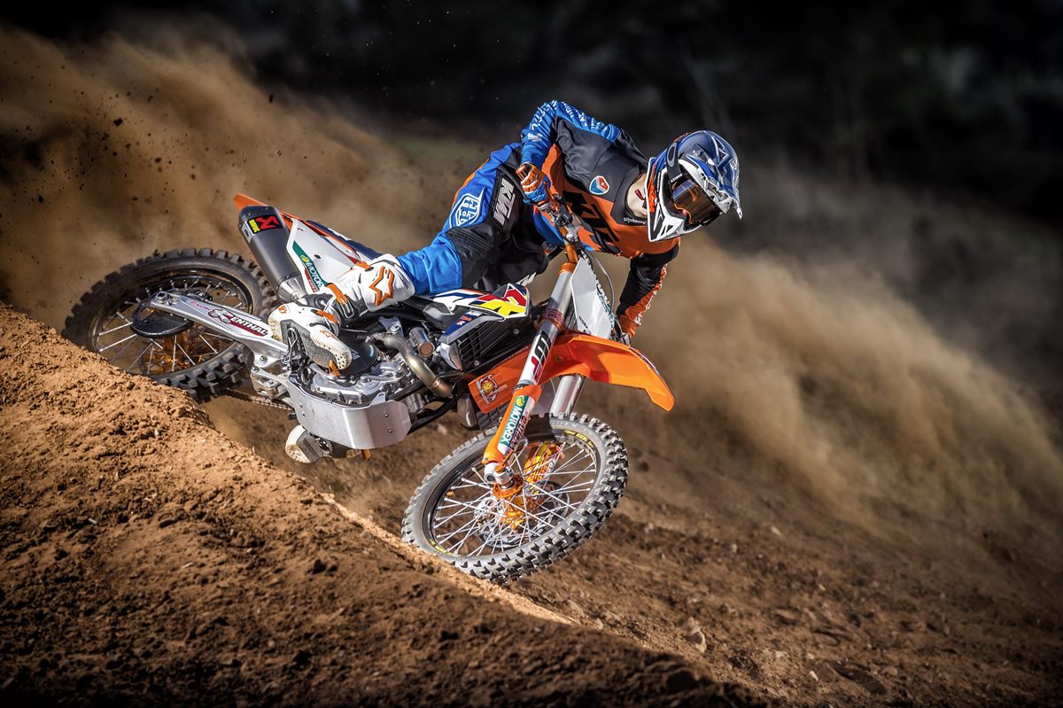 KTM 450 SX-F MY2017_Action