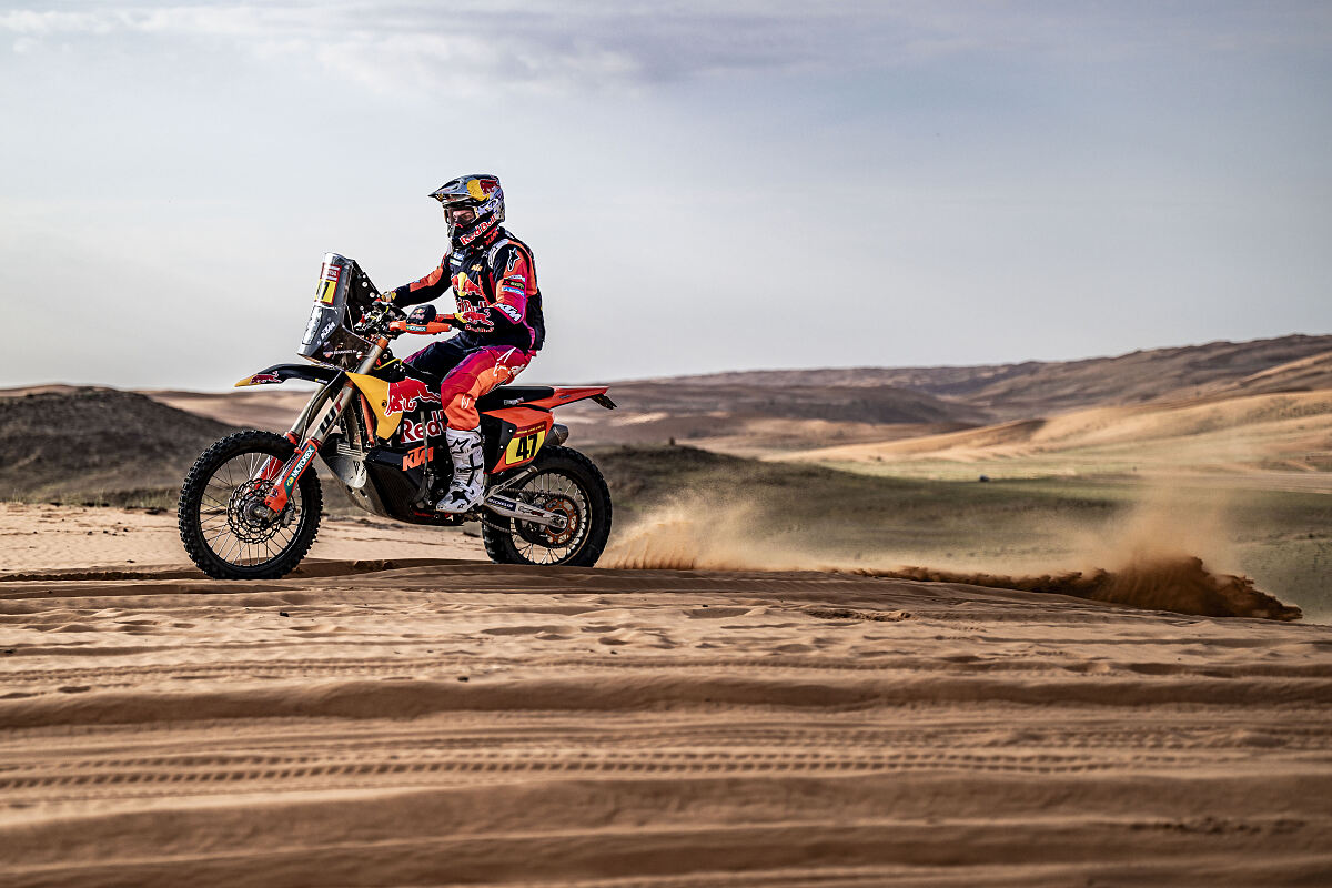 TOP-FIVE RESULTS FOR KEVIN BENAVIDES AND TOBY PRICE AT 2024 DAKAR RALLY - KTM  PRESS CENTER