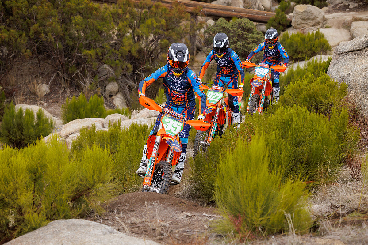 FMF KTM FACTORY RACING TEAM LANDERS
