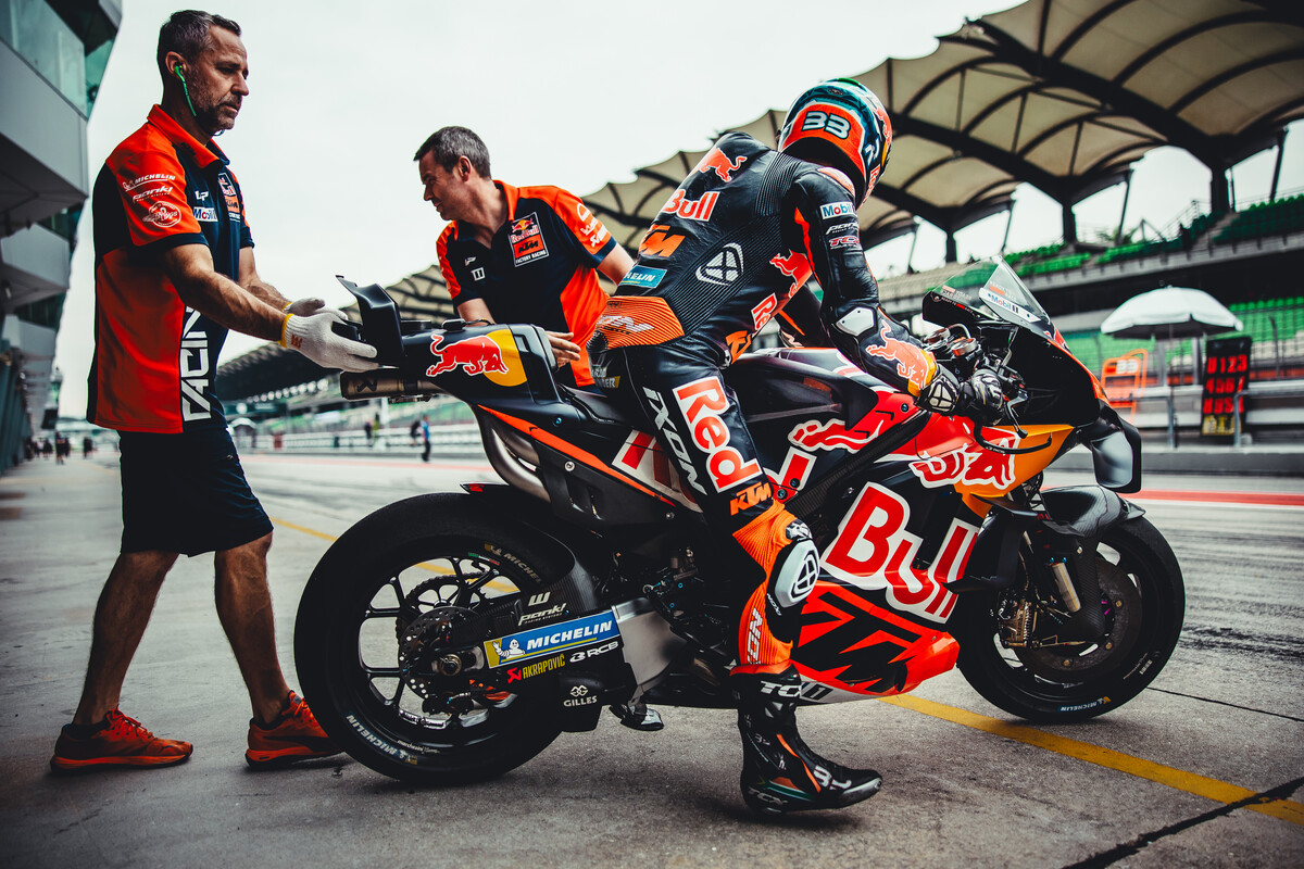 Brad Binder KTM MotoGP 2024 Sepang test