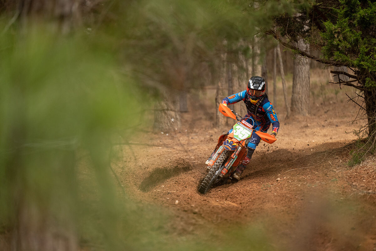 ANGUS RIORDAN - FMF KTM FACTORY RACING TEAM LANDERS