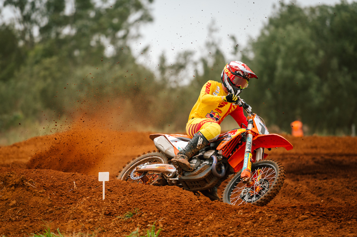 Image from the 2024 National Motocross _ Round 1 _ Legends captured by Mpho Ramathikithi for ZCMC Media-52