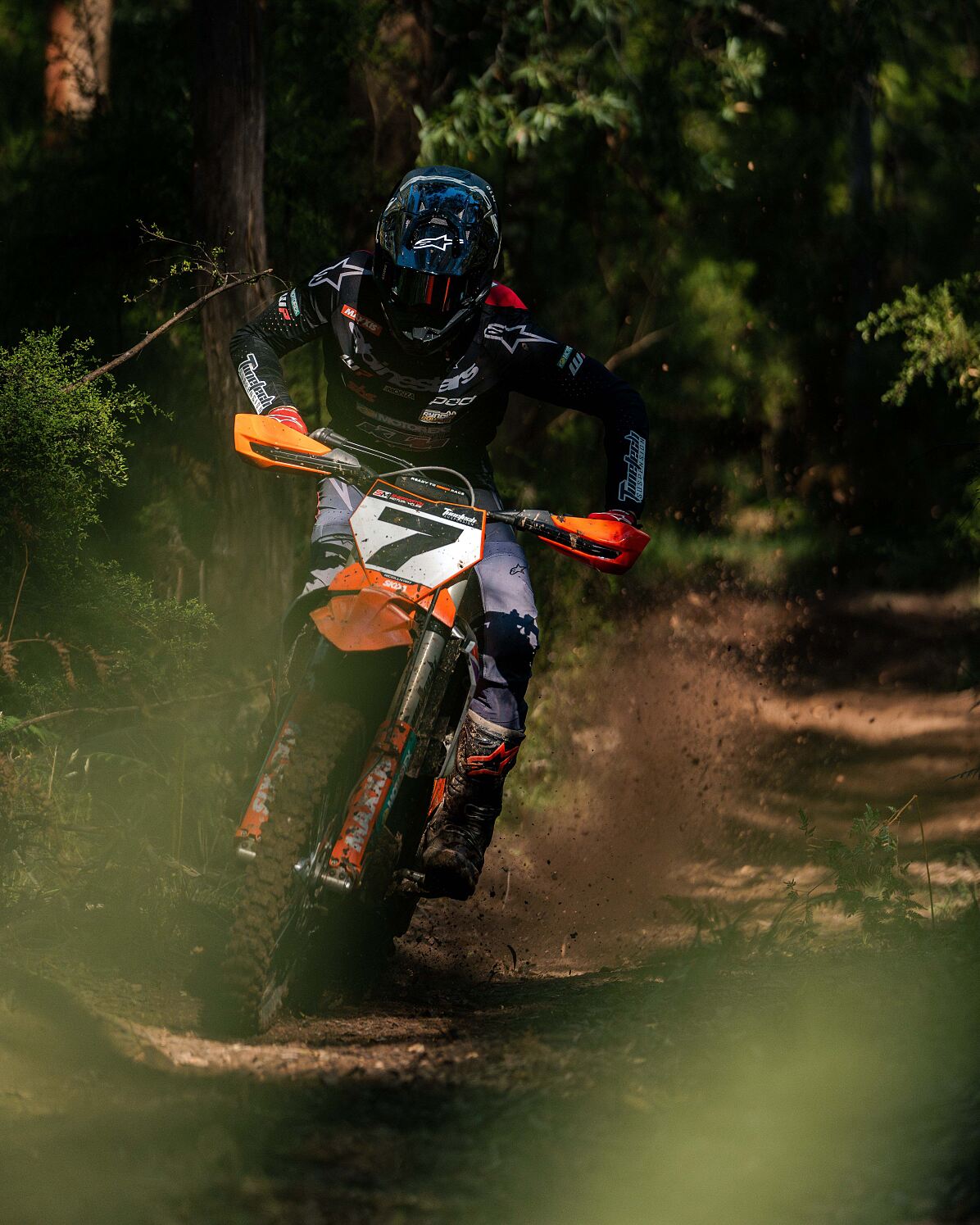 RILEY MCGILLIVRAY 02
