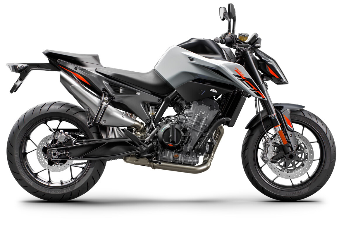 KTM 790 DUKE（グレー）