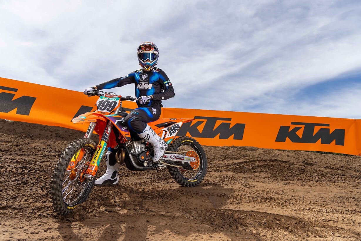 NATHAN CRAWFORD - KTM RACING TEAM 04