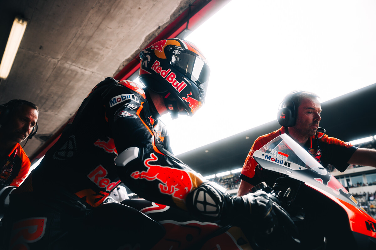 Brad Binder KTM MotoGP 2024 Portugal Saturday