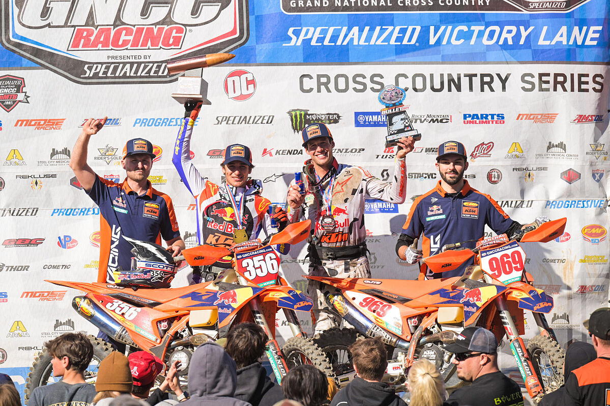DANTE OLIVEIRA AND JOHNNY GIRROIR PODIUM