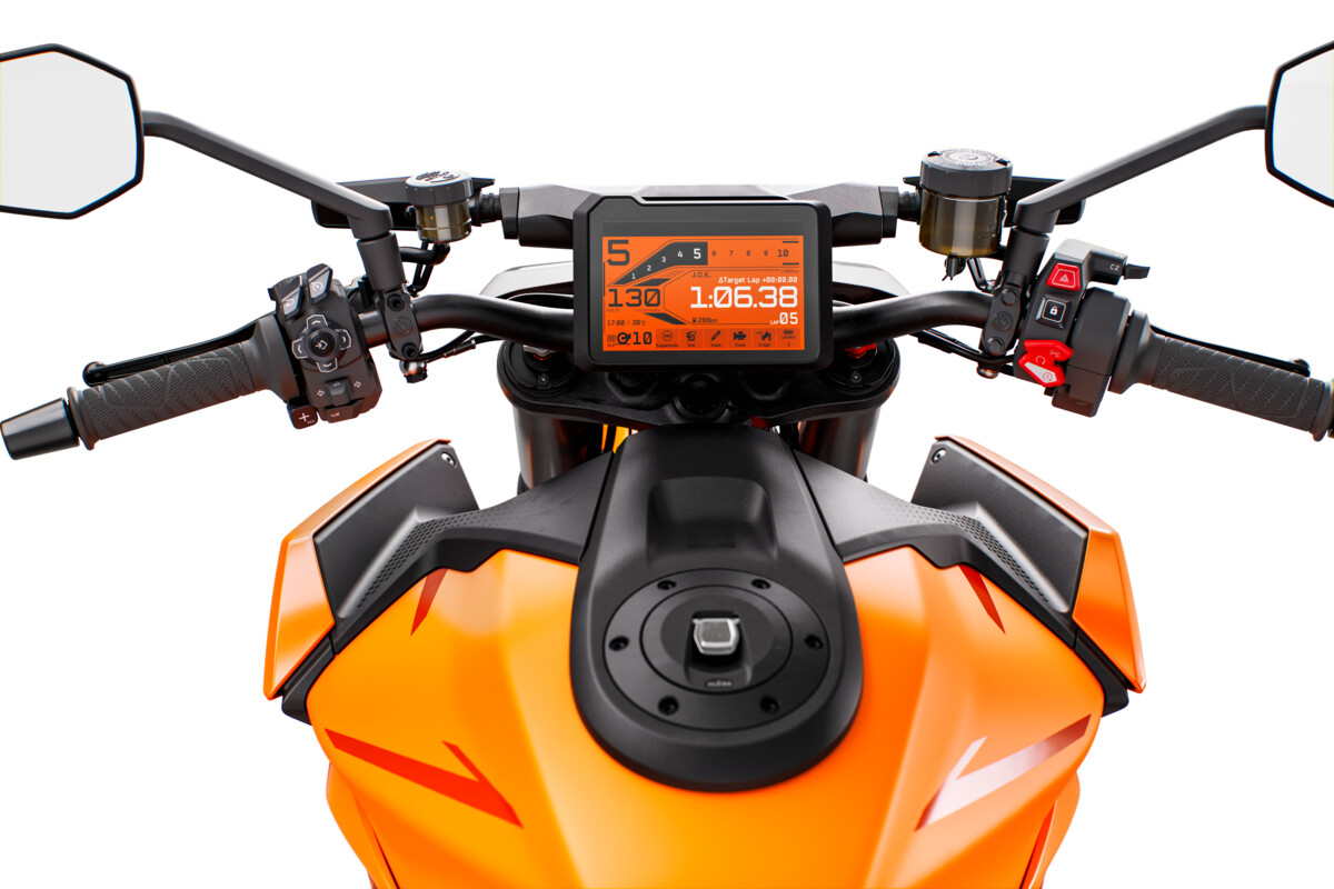 561712_MY24 KTM 1390_SSUPER DUKE R_ORANGE_EU_TRACK DASHBOARD_Details_Parts_DETAILS_PARTS
