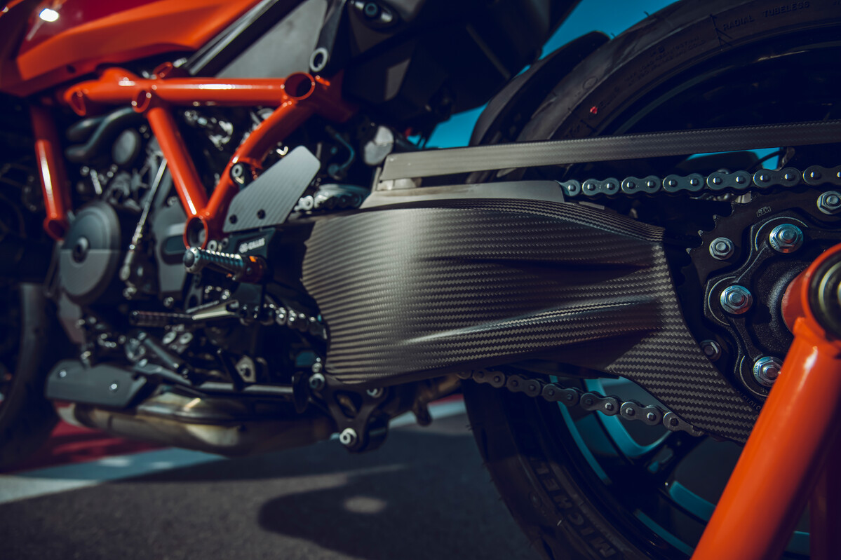 574392_MY24 KTM 1390 DUKE - Static _01_STATIC IMAGES