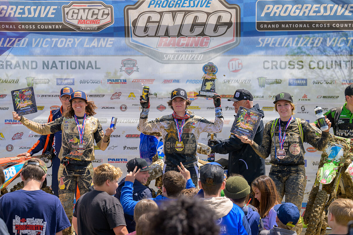 BRANDY RICHARDS PODIUM 02