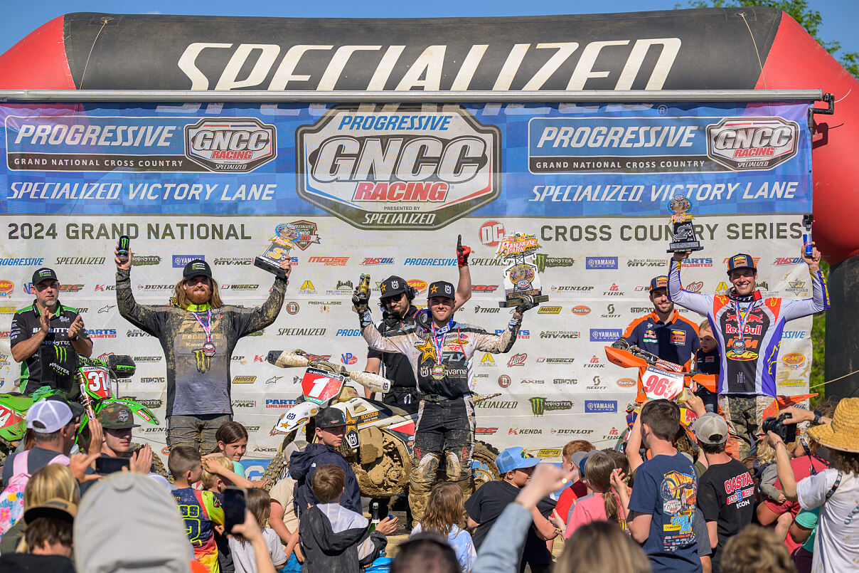 JOHNNY GIRROIR PODIUM 02