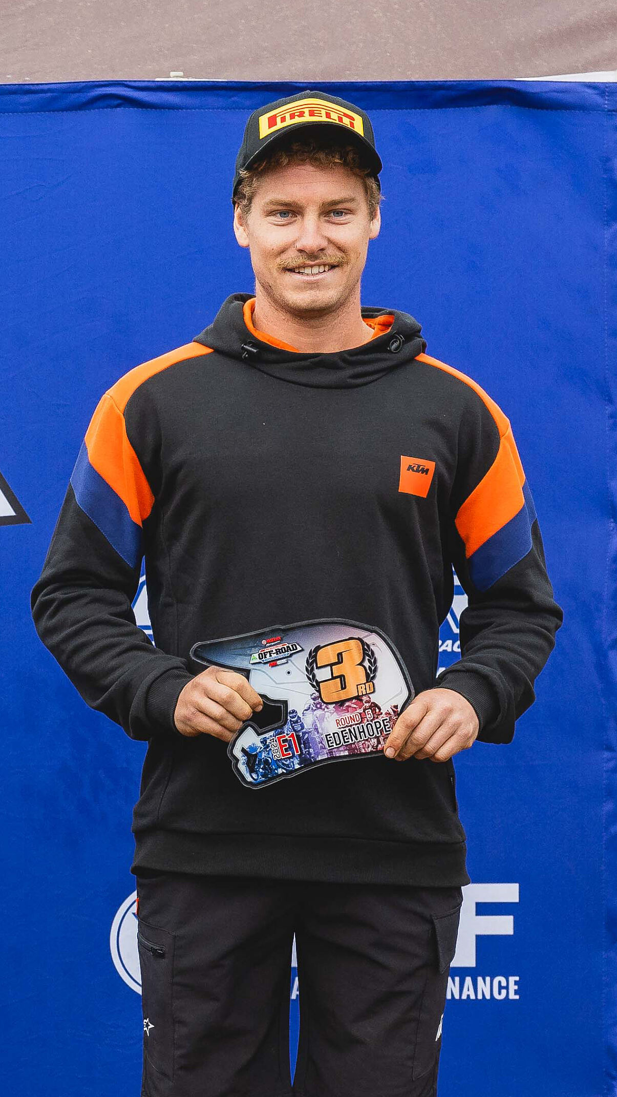 TOM BUXTON PODIUM