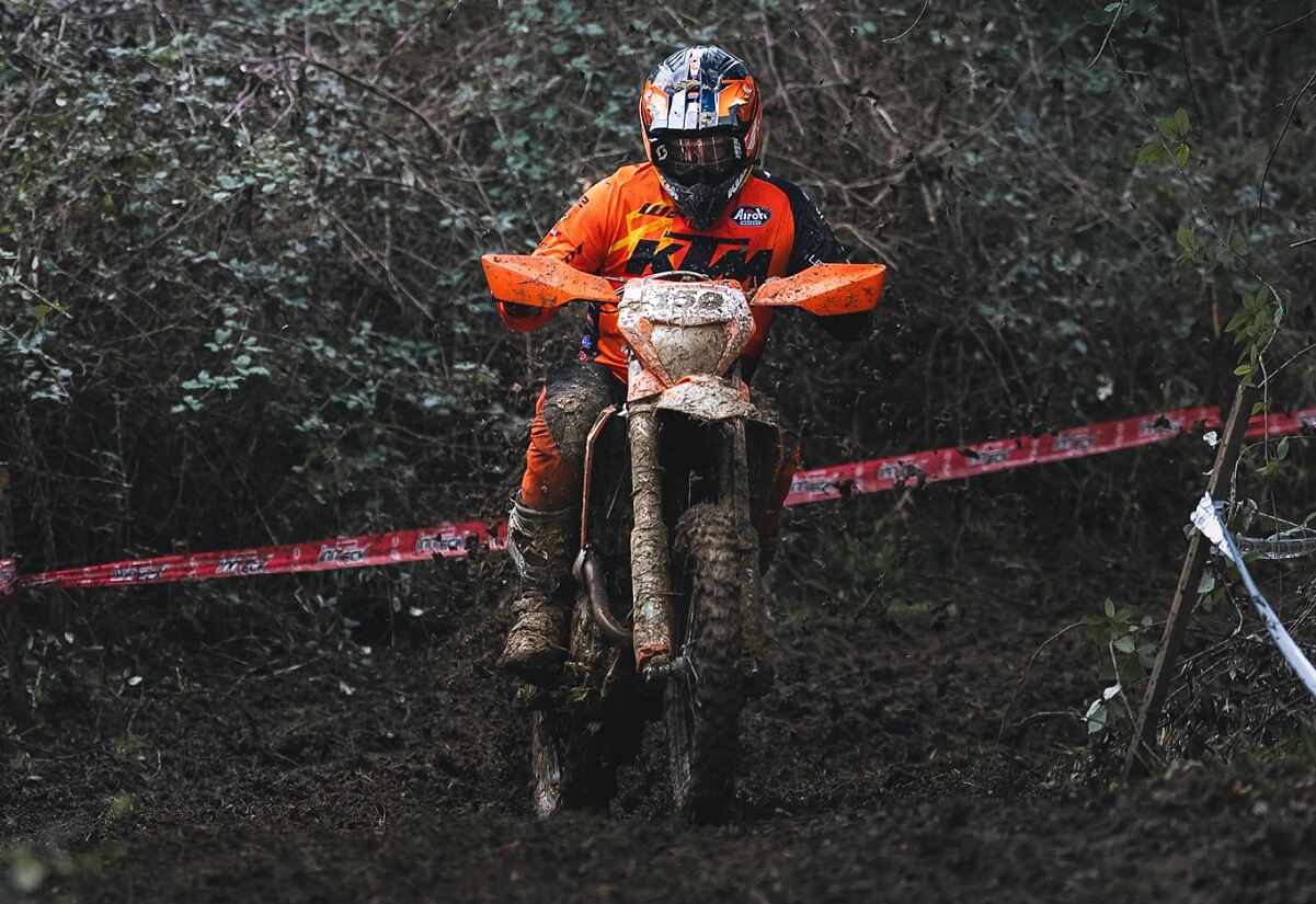 Trofeo RD 01-B-124 (1)