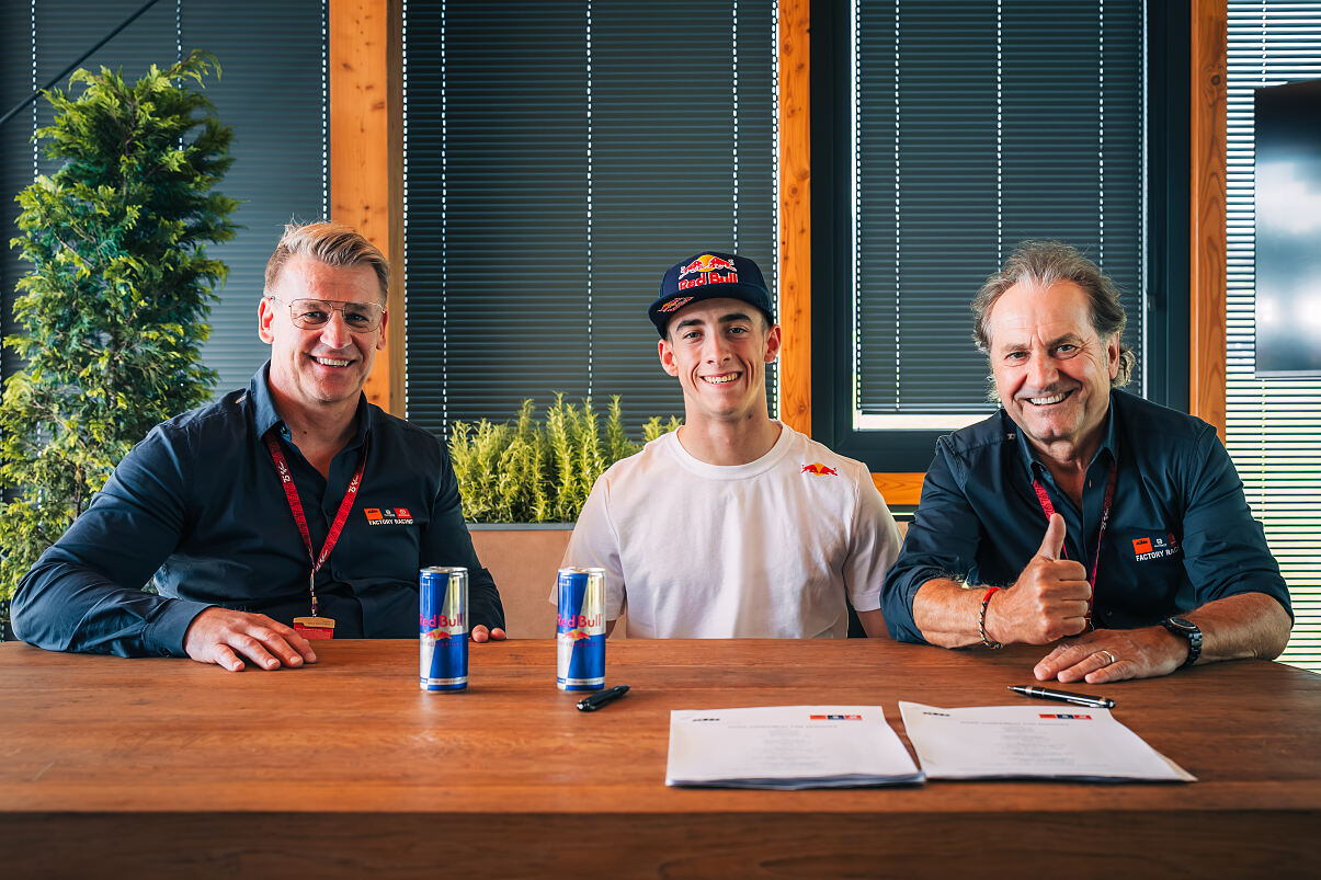 Pedro Acosta Red Bull KTM Factory Racing MotoGP contract