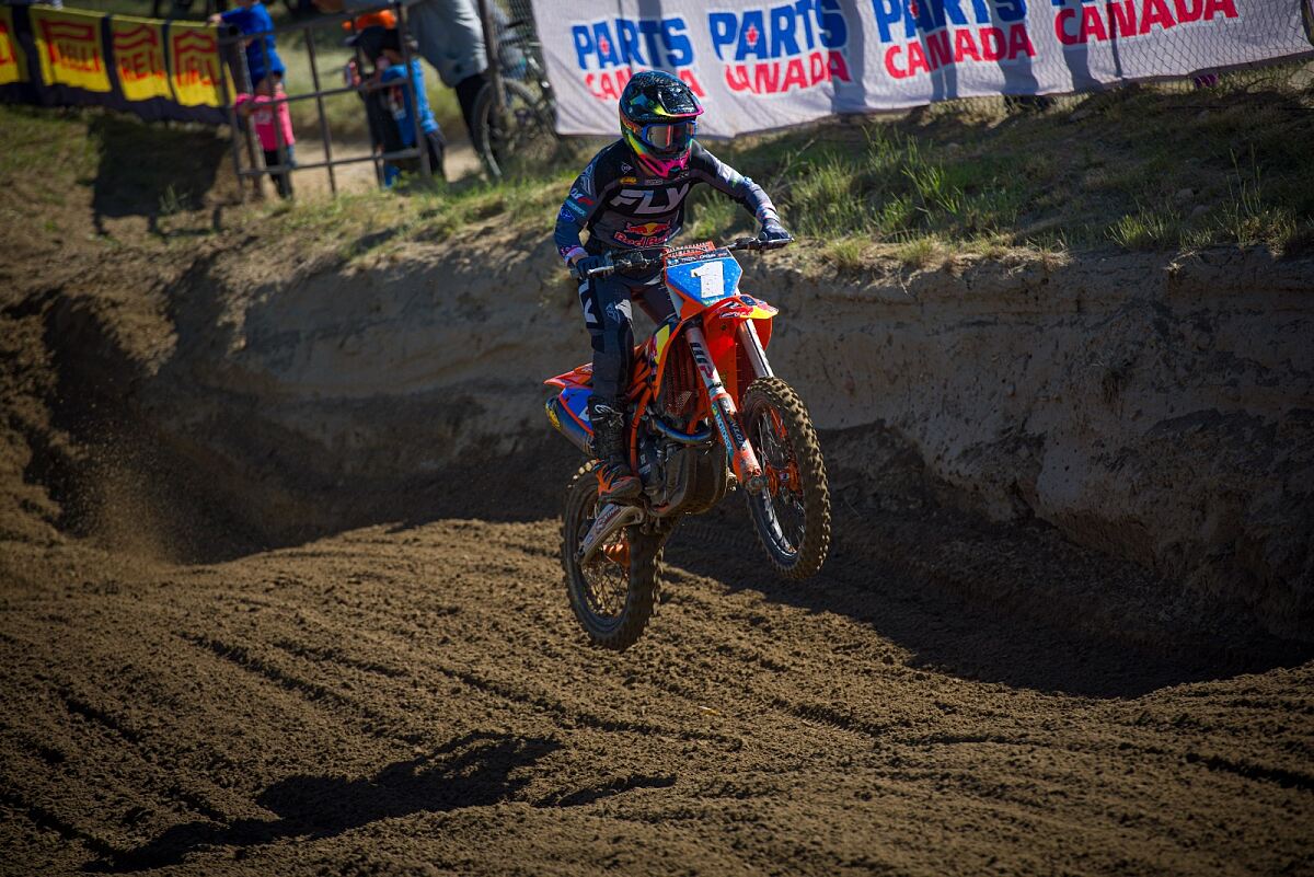 EVE BRODEUR 02 - KTM CANADA RED BULL RACE TEAM - LETHBRIDGE