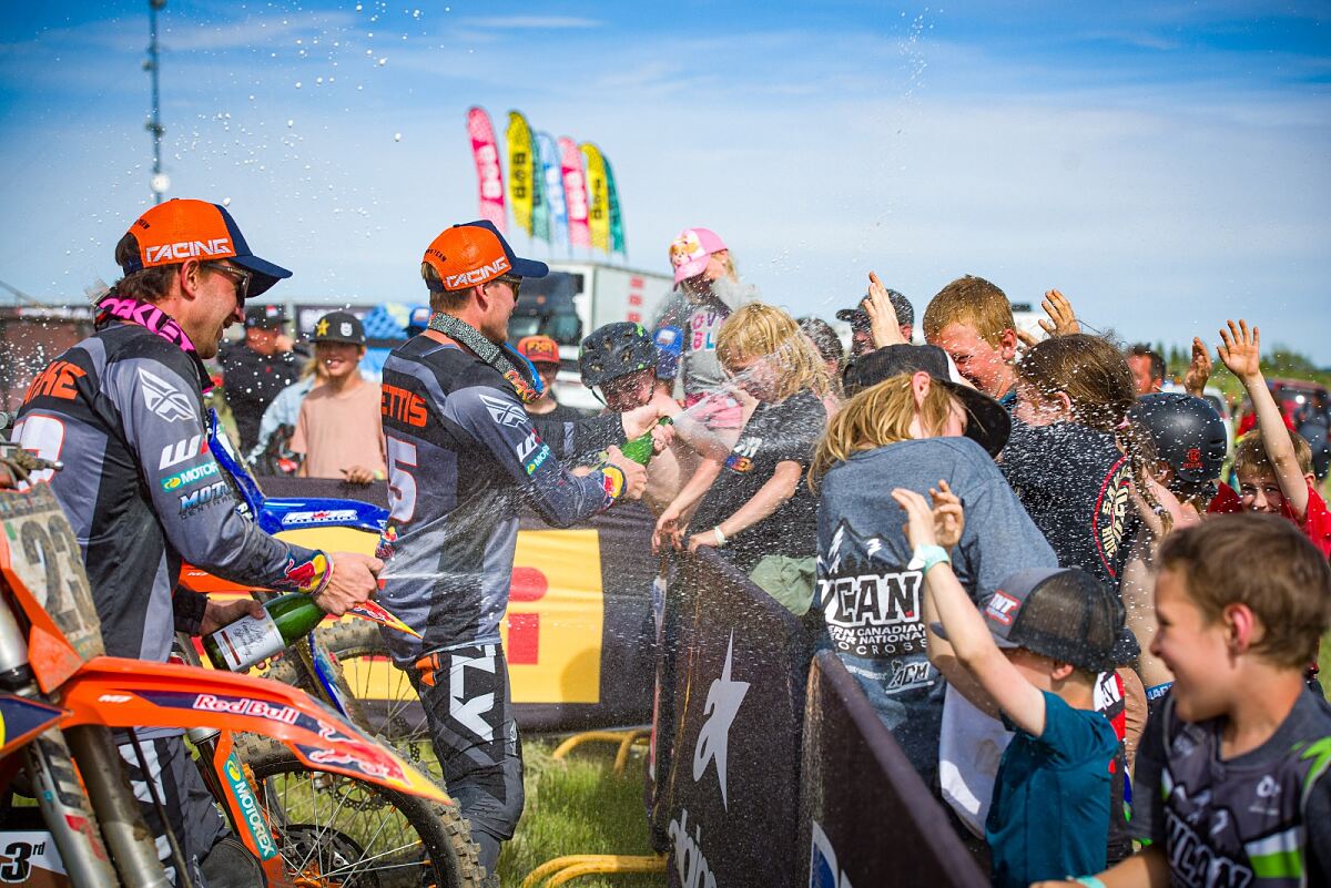 JESS PETTIS AND JOSIAH NATZKE PODIUM 02