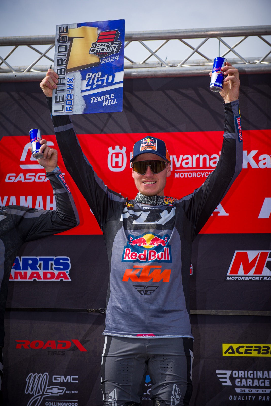 JESS PETTIS PODIUM