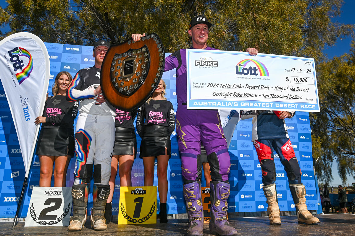 DAVID WALSH PODIUM