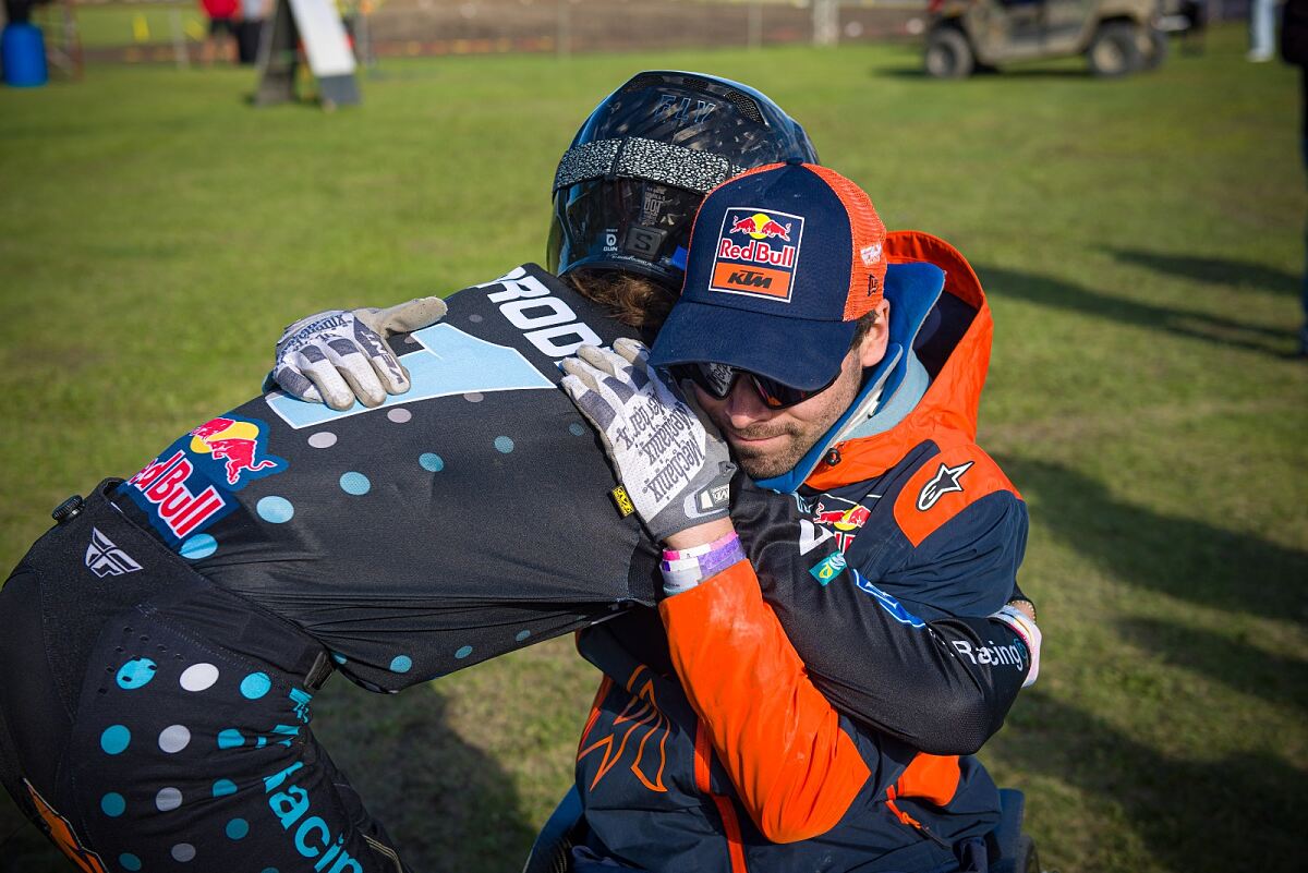 EVE BRODEUR 02 - KTM CANADA RED BULL RACE TEAM - PILOT MOUND