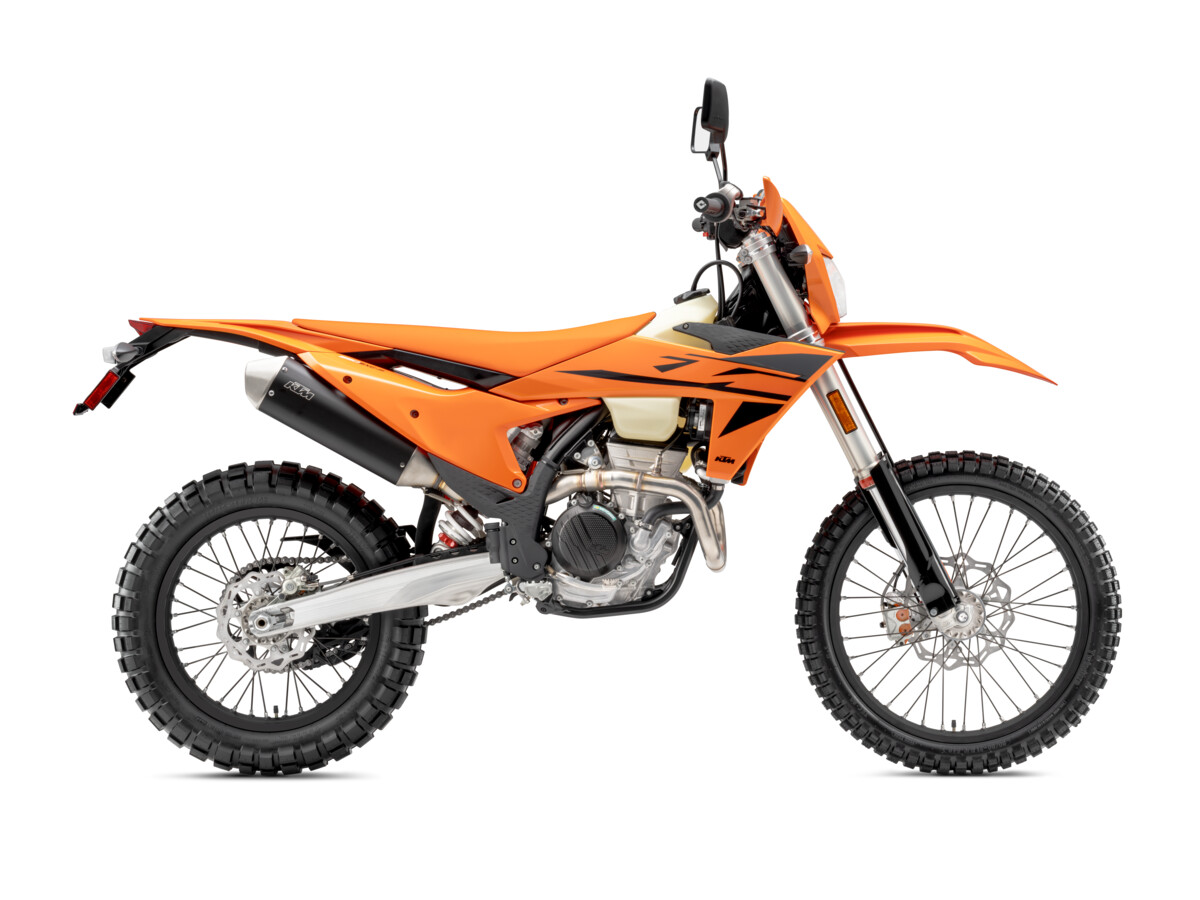 585729_MY25_KTM_350_EXC-F_90 degree right_EXC_USA