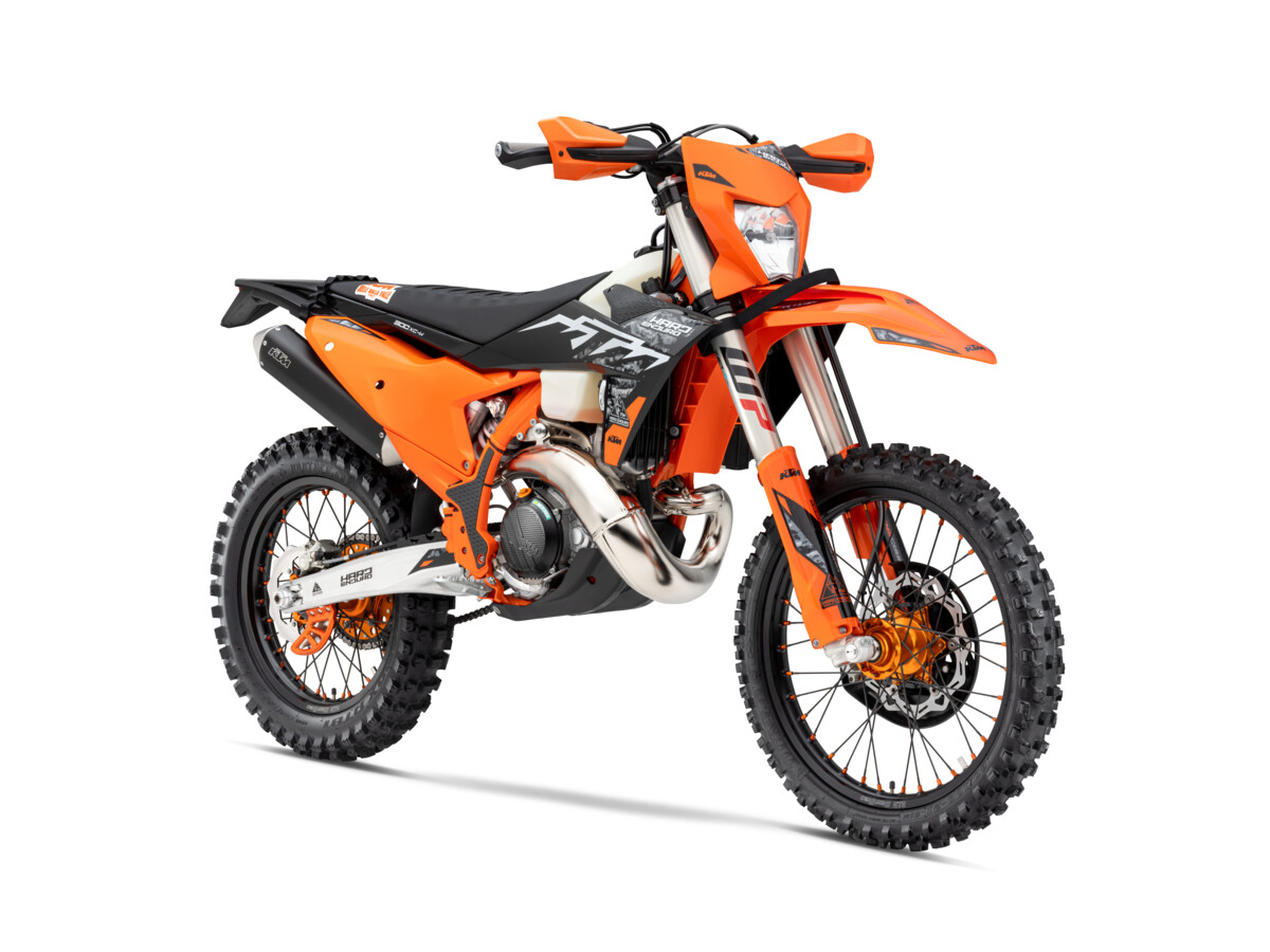 604813_2025 KTM 300 XC-W HARDENDURO_ STUDIO_HARDENDURO