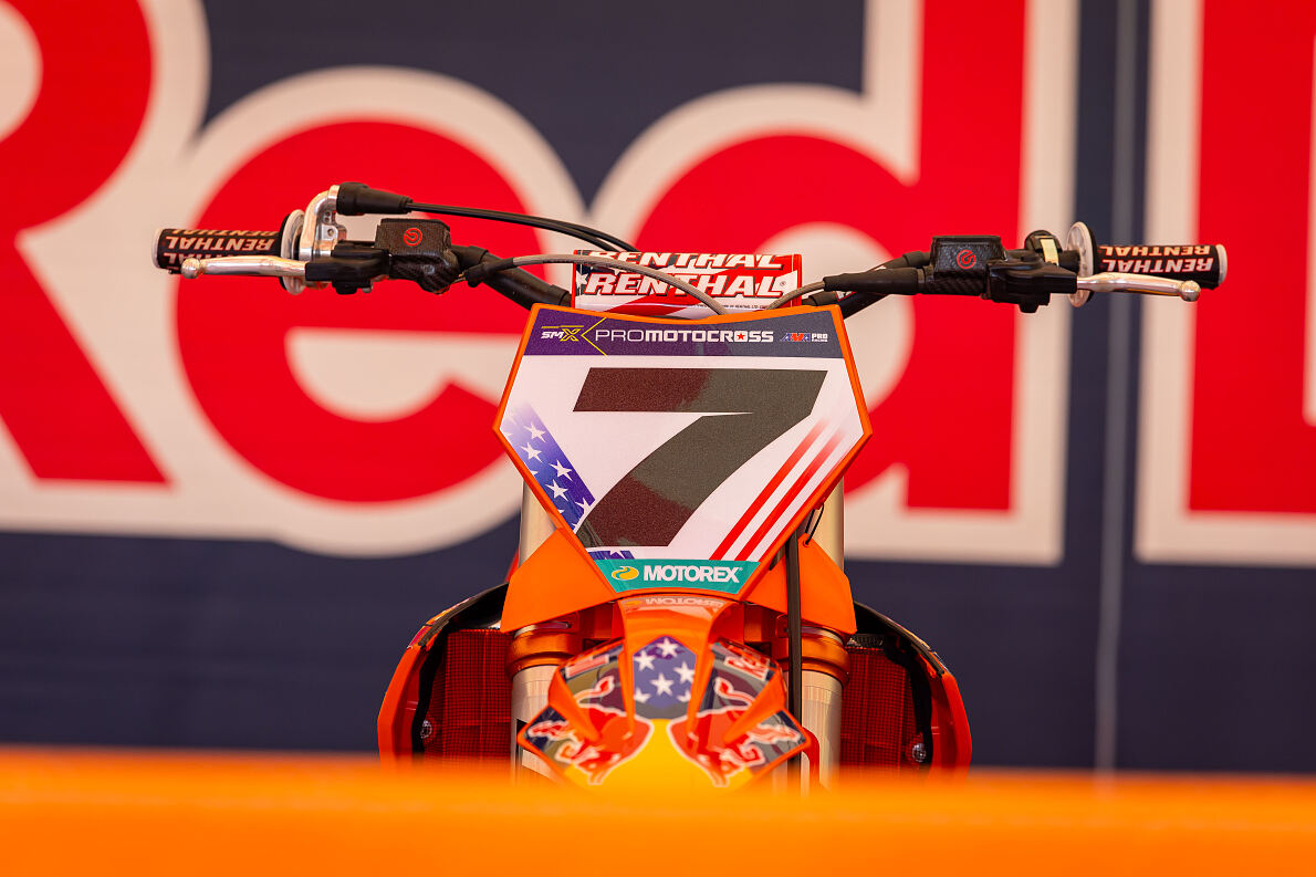 RED BULL KTM FACTORY RACING 04 - REDBUD