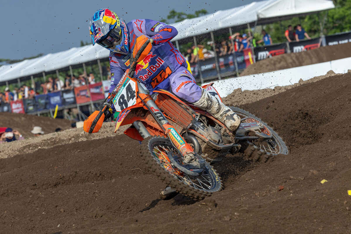 Jeffrey Herlings 2024 KTM 450 SX-F Lombok