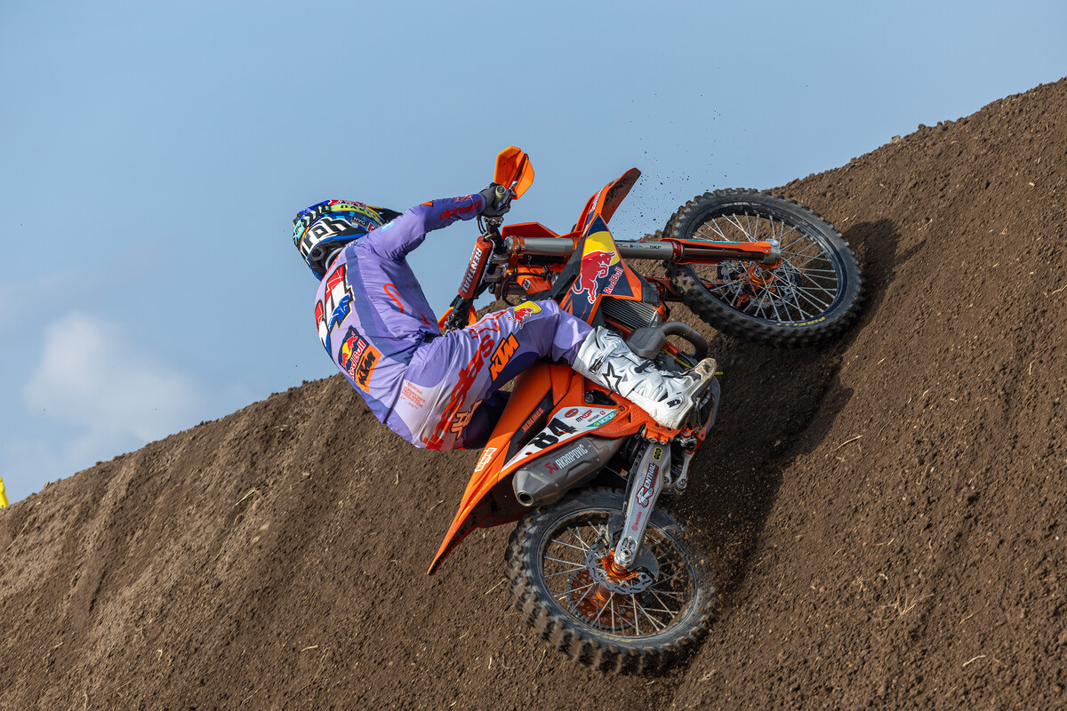 Jeffrey Herlings 2024 KTM 450 SX-F Lombok