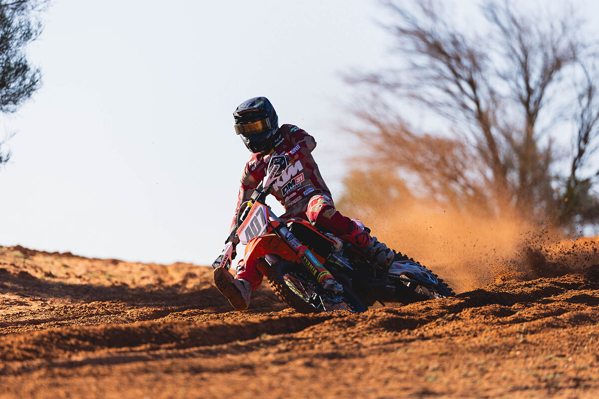 DANIEL MILNER - KTM DM31 RACING - HATTAH